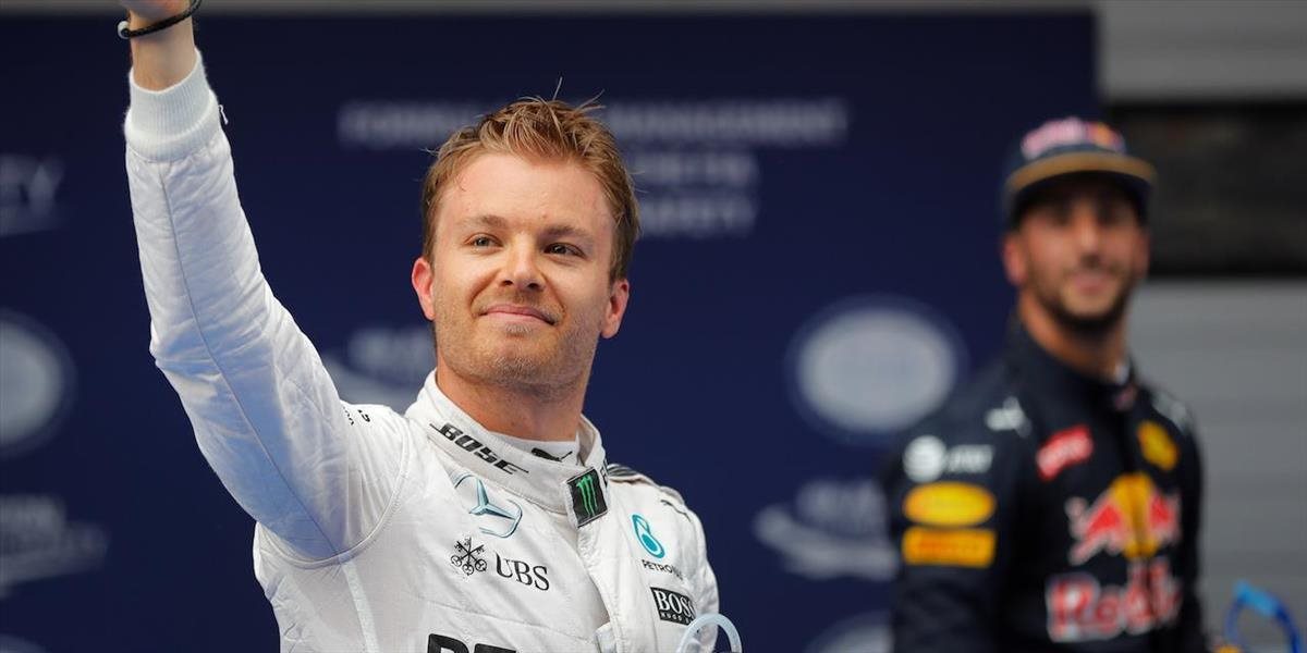 F1: Pole position na VC Číny pre Rosberga, Hamilton odštartuje ako posledný