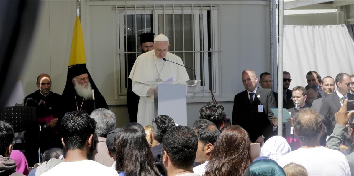 Pápež František odkázal migrantom: Nestrácajte nádej