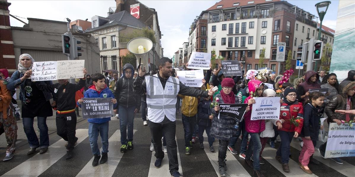 Proti teroru a nenávisti pochodujú v Bruseli tisíce ľudí