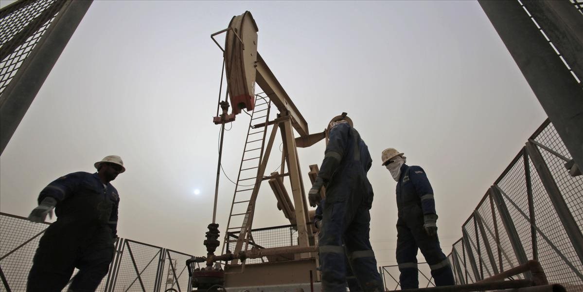 Po kolapse rokovaní v Dauhe ropa prudko zlacnela