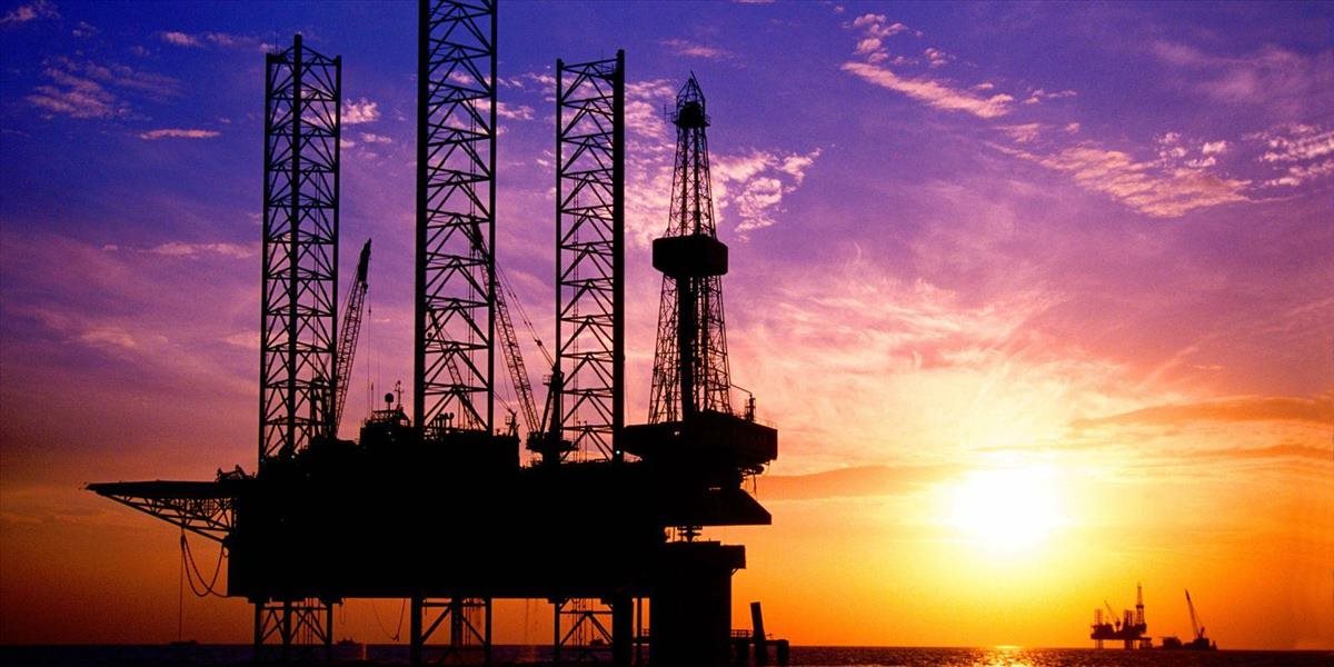 Producentské krajiny chcú obnoviť rokovania o zmrazení ťažby ropy