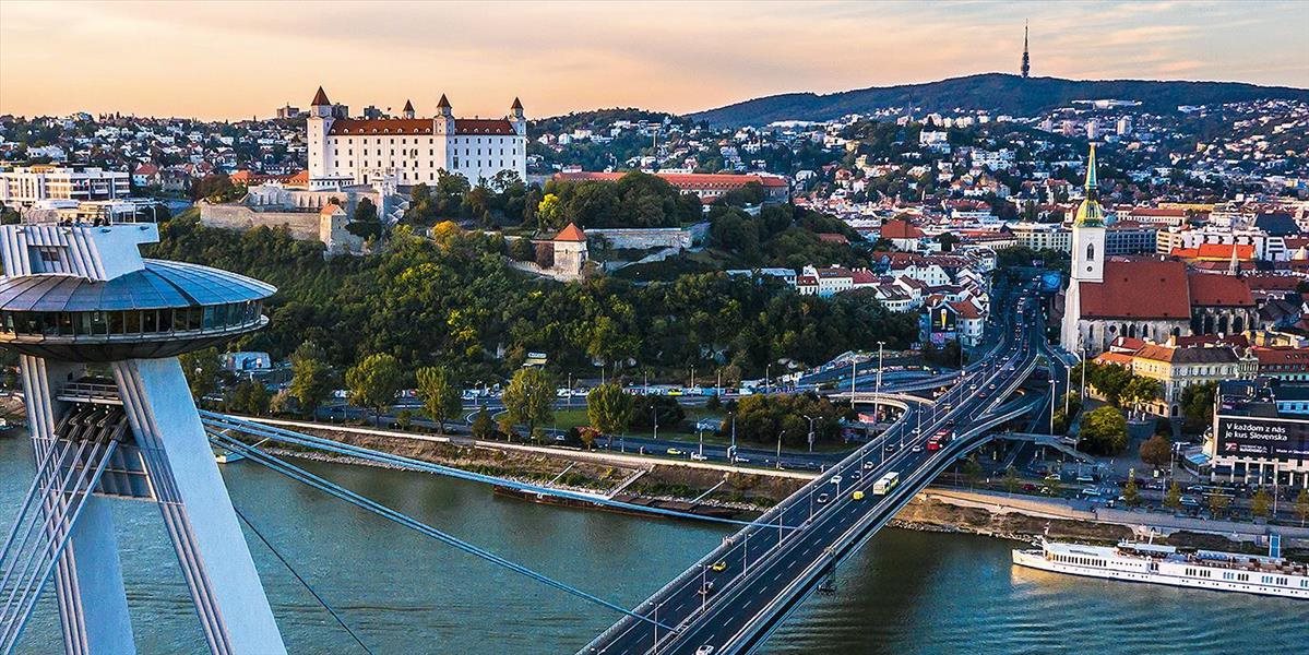 Ceny starých bytov v Bratislave dobiehajú novostavby