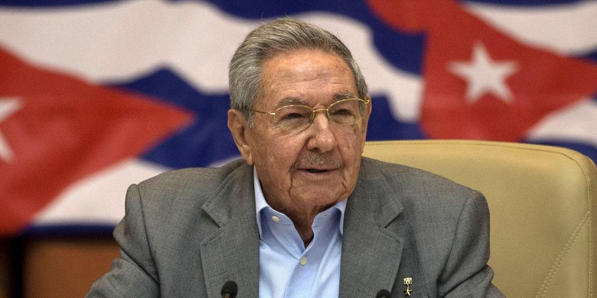 Raúl Castro zostane na čele Komunistickej strany Kuby ďalších päť rokov