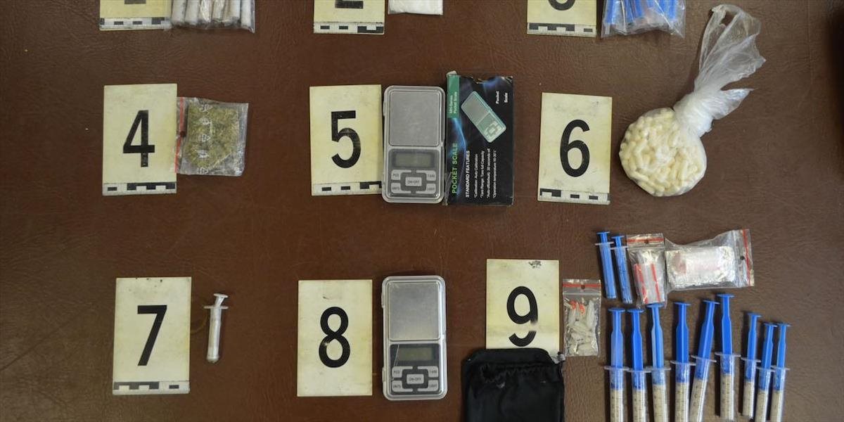 Zadržanému drogovému dílerovi v Seredi hrozí až 15 rokov za mrežami