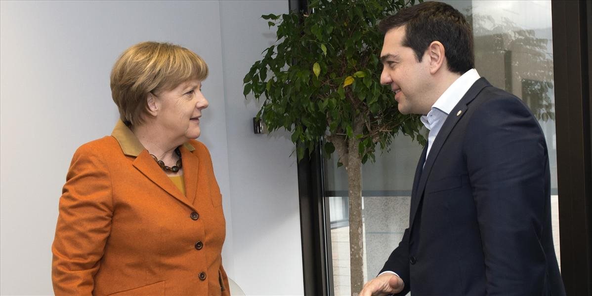 Grécko odmieta dodatočné úsporné opatrenia, Tsipras žiada o pomoc Merkelovú