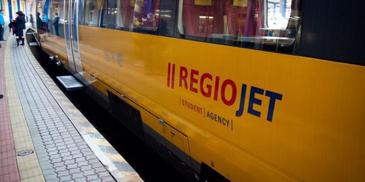 RegioJet chce jazdiť s vlakmi z Bratislavy aj do Prahy