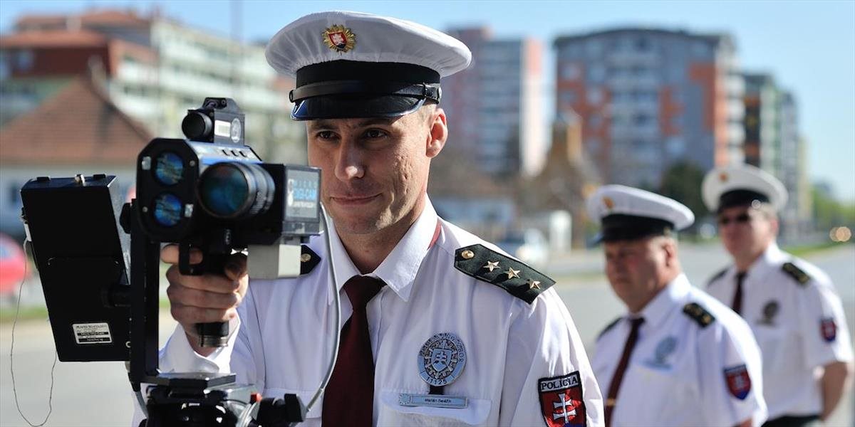 Celoslovenská policajná akcia: Merať rýchlosť budú najmä na miestach, ktoré nahlásili občania