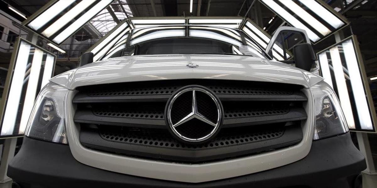 Daimler v USA preveruje svoje emisné certifikáty
