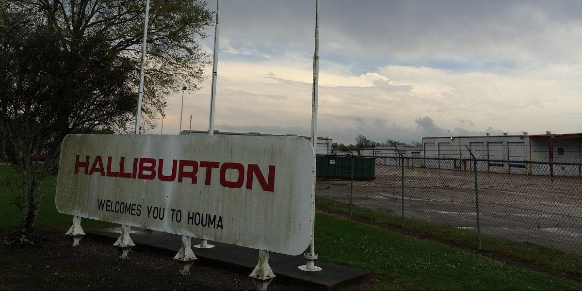 Pre nízke ceny ropy zrušila firma Halliburton v 1. kvartáli vyše 6 tisíc miest