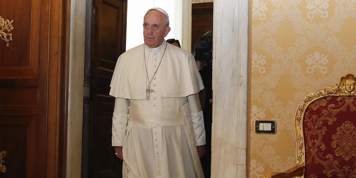Pápež sa modlí za skoré prepustenie kresťanov unesených v Sýrii