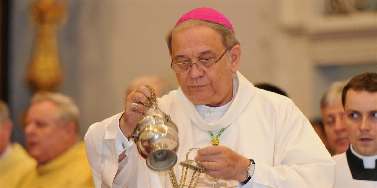 Trnavský arcibiskup vyzval kňazov, aby nepodporovali extrémne strany