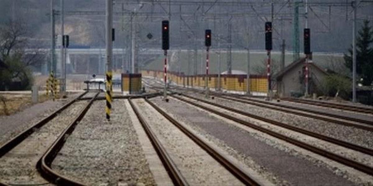 ŽSR kladú nový optický kábel, na trati L.Lúčka-Rajec je prerušená doprava