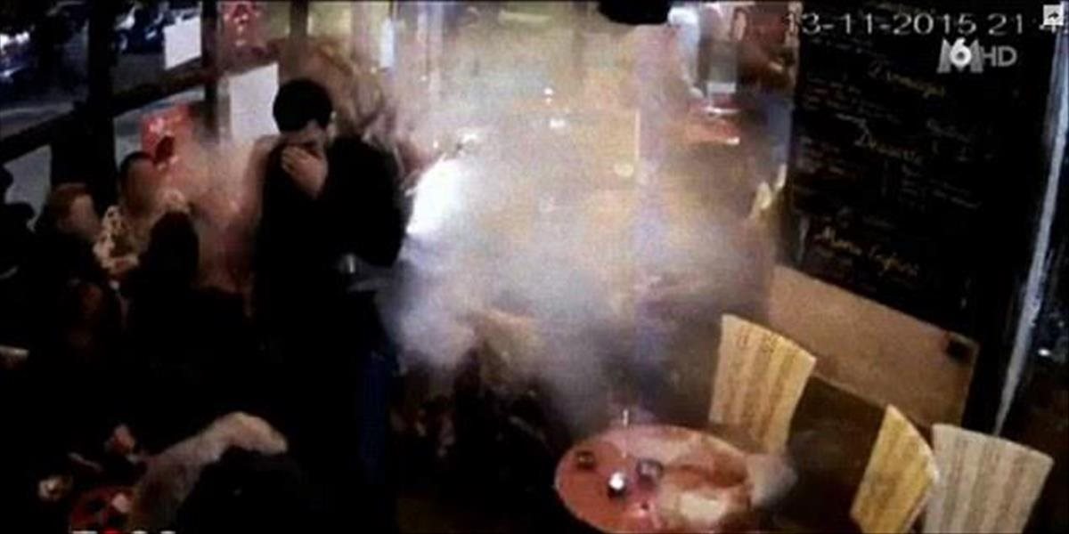 Brutálne VIDEO z útokov v Paríži: Samovražedný výbuch teroristu v kaviarni!