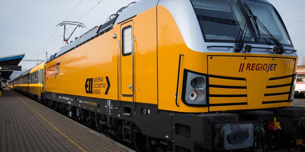 RegioJet chce so ZSSK dohodu o prípojoch pri zmeškaných vlakoch