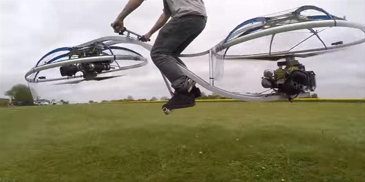 VIDEO Rekordér Furze má ďalší šialený vynález, takto sa jazdí na lietajúcom bicykli