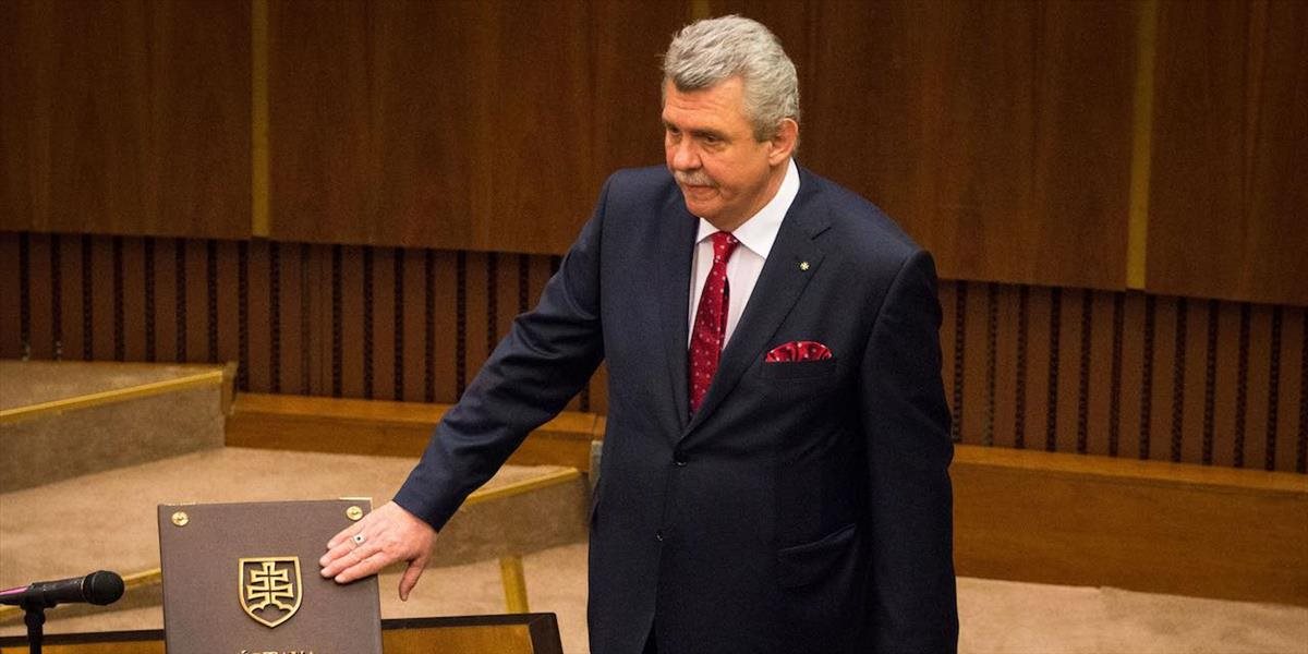 Novozvolený poslanec Marček je znechutený zo správania v NR SR