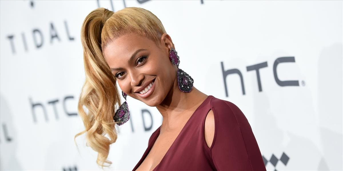 Beyoncé po tretí raz dobyla albumový UK Chart