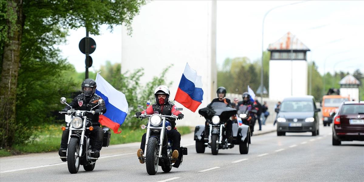 Poľsko nepustilo na svoje územie Nočných vlkov, boli medzi nimi aj občania SR