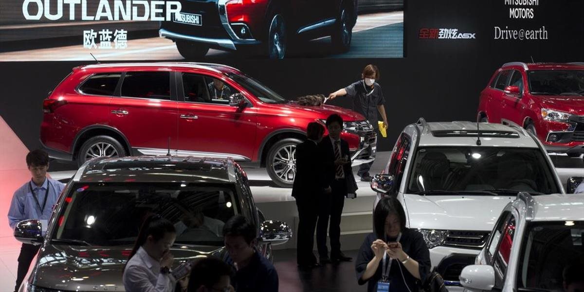 Predaj minivozidiel Mitsubishi sa v apríli prepadol takmer o 45 %