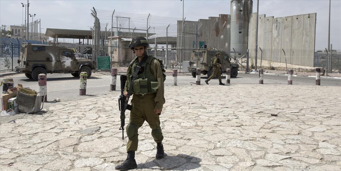 Izraelskí colníci zadržali štyri tony chloridu amónneho smerujúceho do Gazy