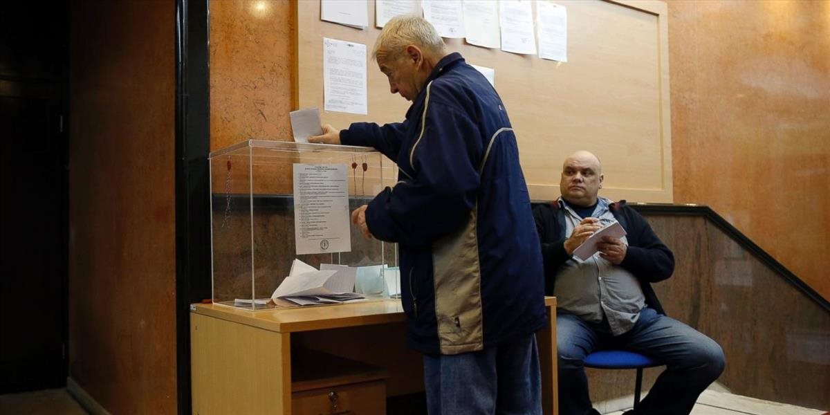 Približne 20-tisíc voličov v Srbsku môže hlasovať v opakovaných voľbách