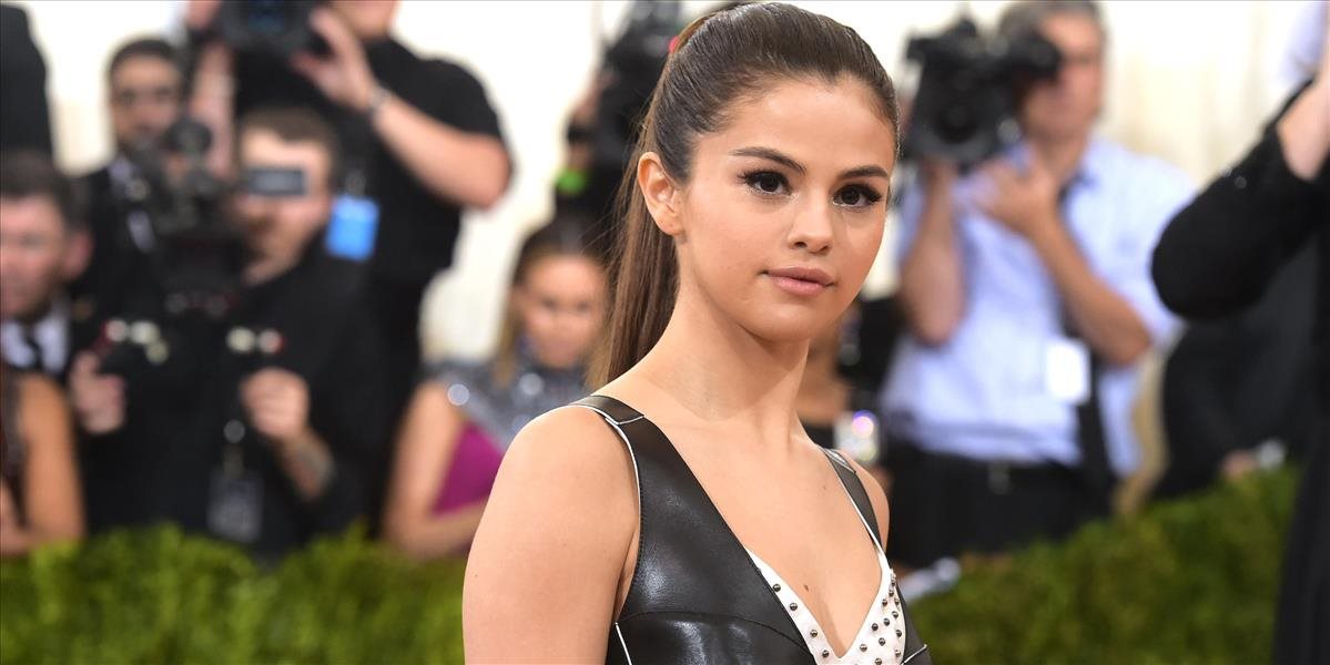 Selena Gomez venuje časť výťažku z turné na výskum lupusu