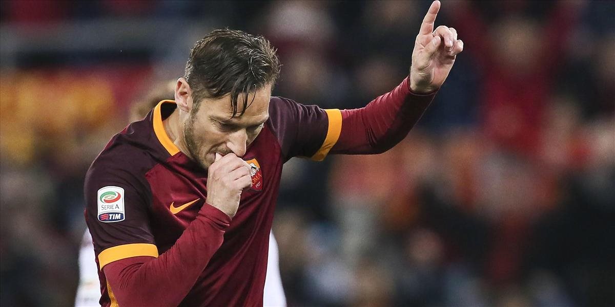 Totti ozdobil svoj šesťstý ligový zápas asistenciou