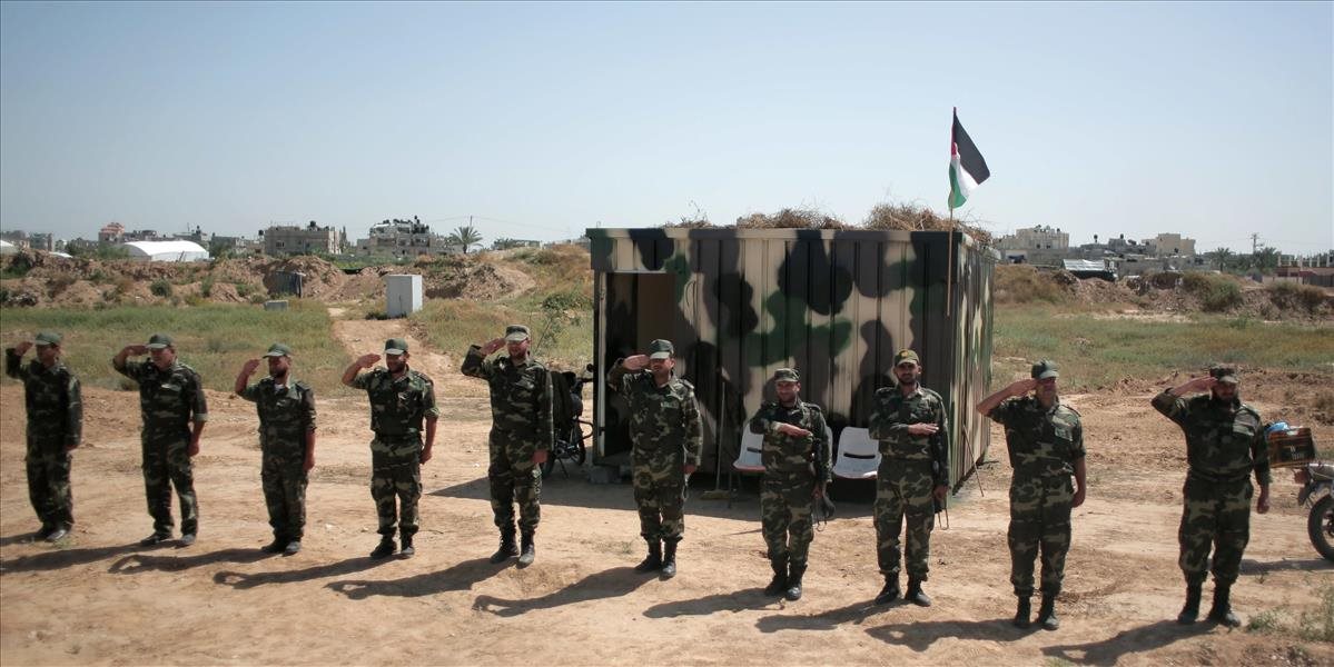 Egypt dočasne otvoril hraničný priechod s palestínskou Gazou