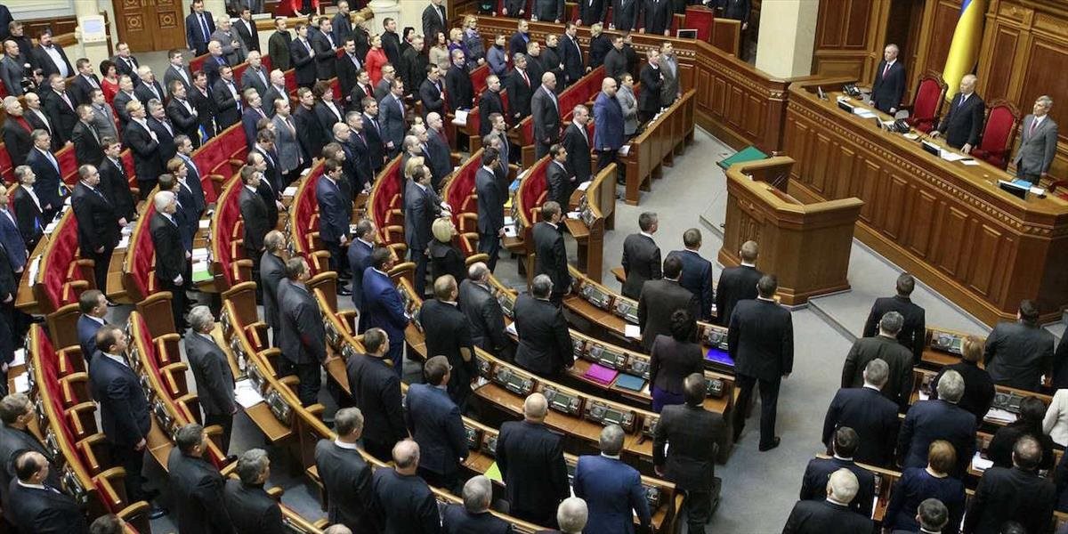 Ukrajinský parlament schválil premenovanie obcí a okresov v Donbase a na Kryme