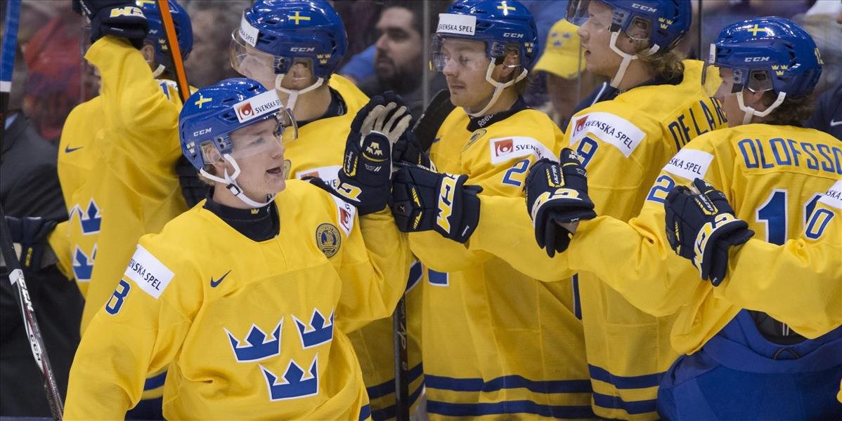 NHL: Blackhawks si na tri roky upísali švédskeho mladíka Forslinga