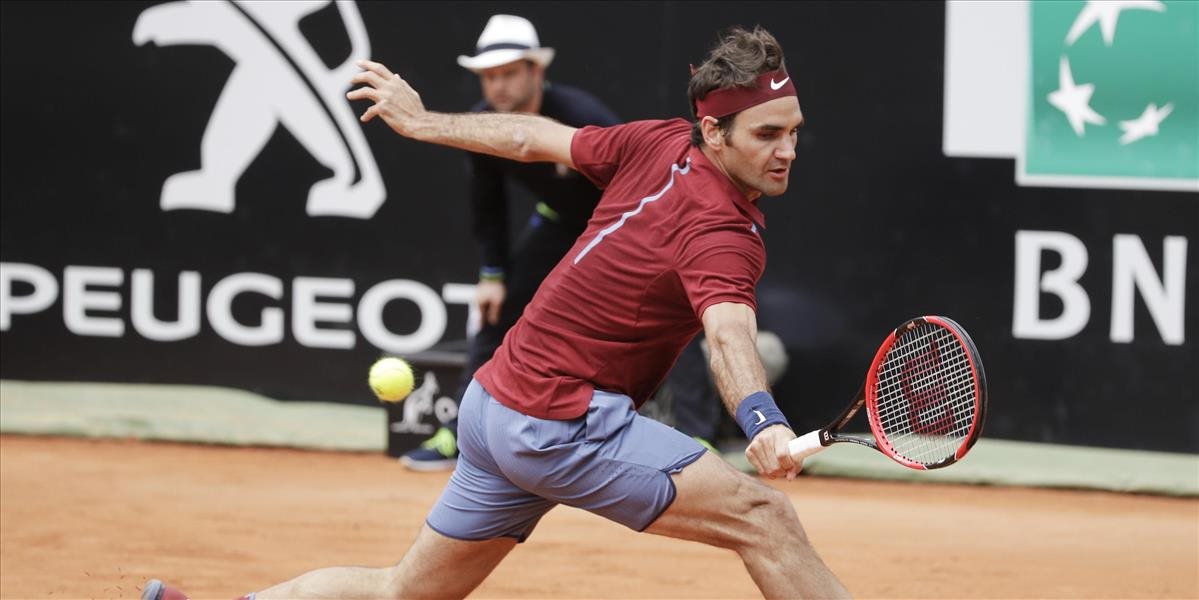 ATP: Federer vypadol v osemfinále turnaja v Ríme s Rakúšanom Thiemom