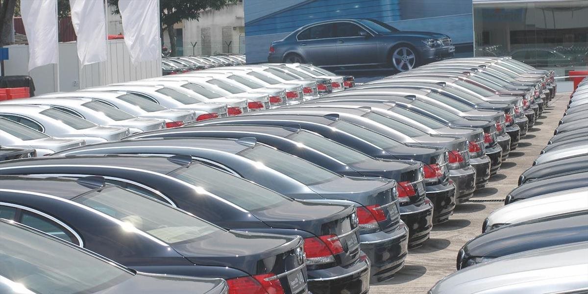 Predaj osobných áut v Európe v apríli vzrástol, už 32. mesiac po sebe