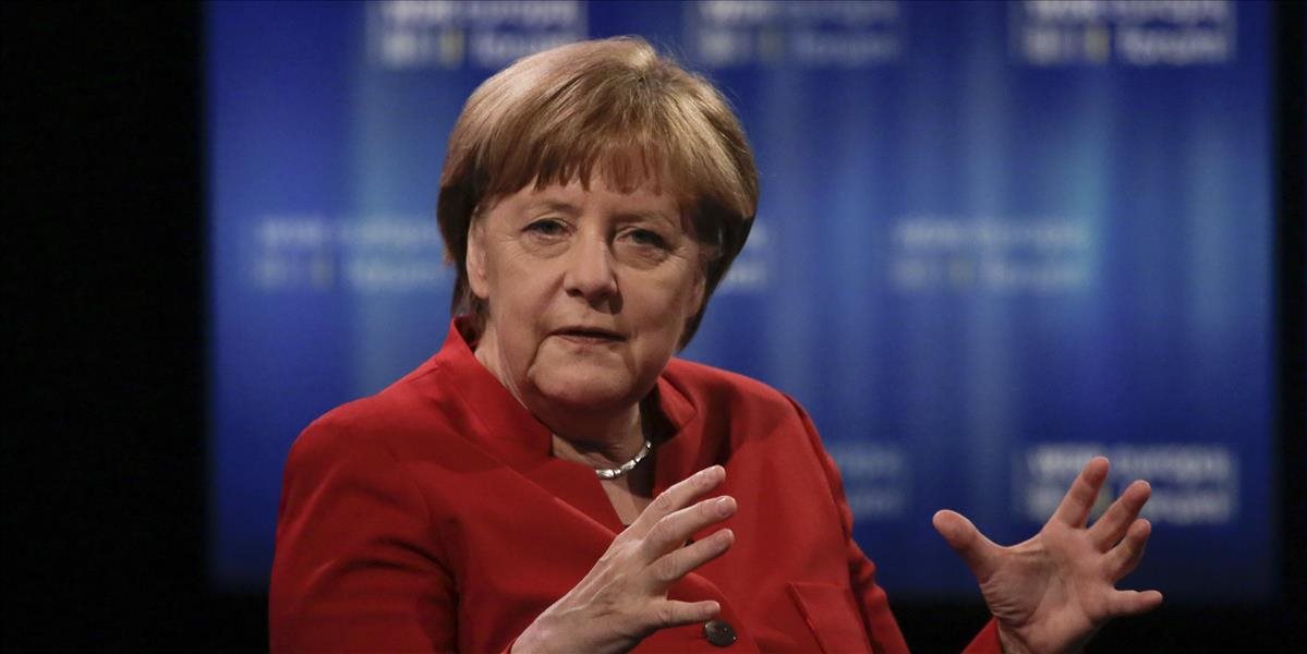 Pred Merkelovej volebnou kanceláriou sa našla prasacia hlava