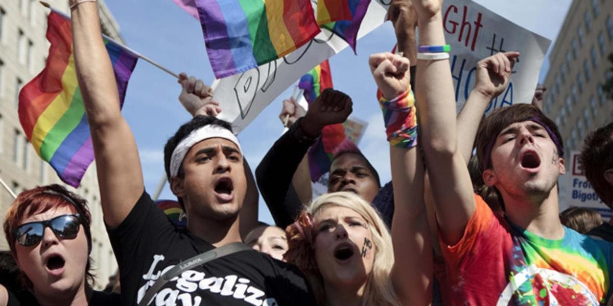 V Gruzínsku zadržali desiatich bojovníkov za práva gejov a lesieb