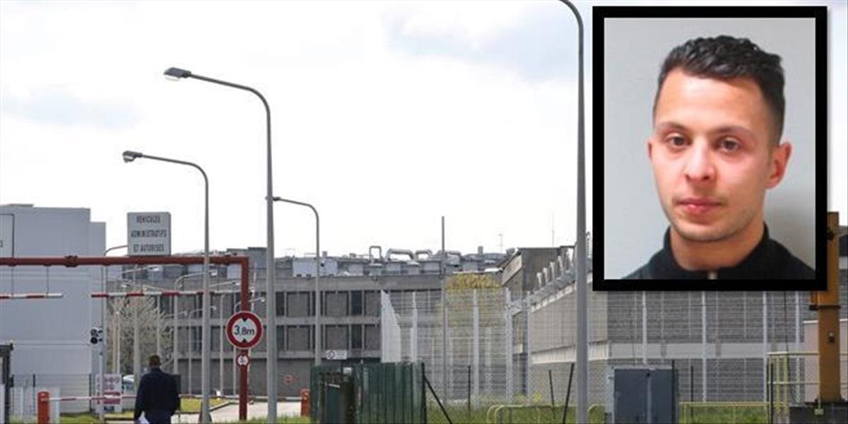 Salah Abdeslam pred útokmi v Paríži zverejnil vlajku Islamského štátu, belgická polícia nič neurobila