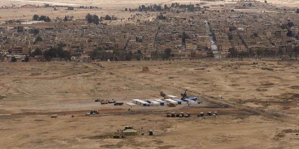 Rusko odmietlo tvrdenia o budovaní vojenskej základne v sýrskej Palmýre