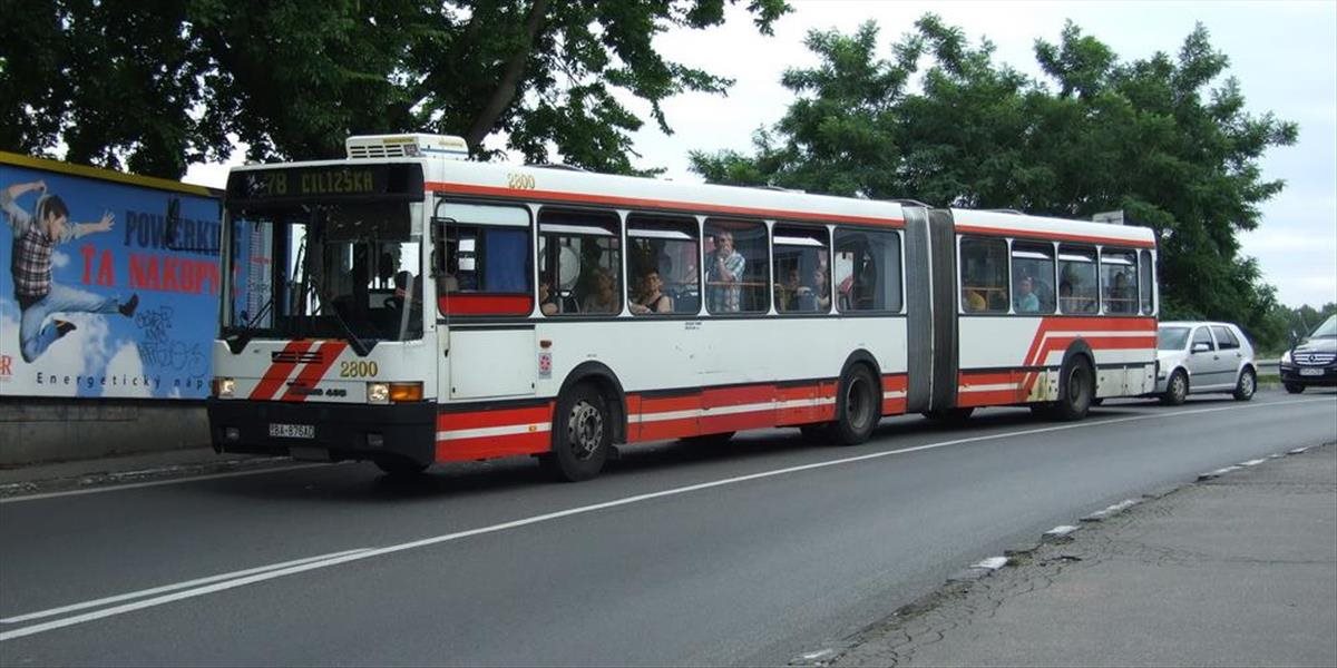 V bratislavskej MHD končí posledný autobus radu Ikarus 435.18, ktorý brázdil mesto takmer 20 rokov