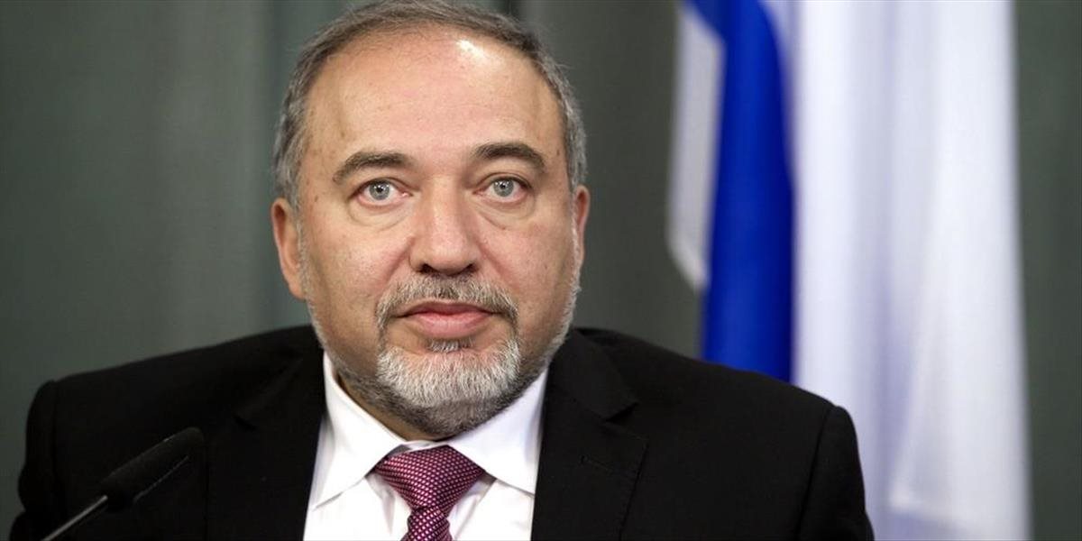 Lieberman údajne prijal ponuku na vstup do izraelskej vlády, dostane rezort obrany