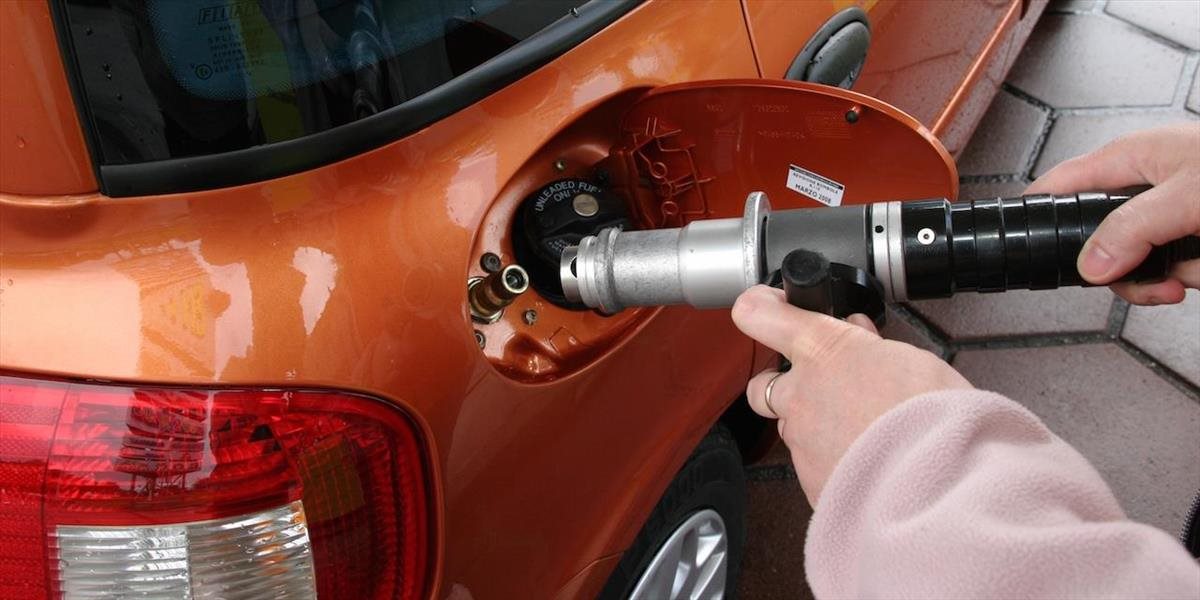 Ceny benzínu 95 klesli, ceny LPG a nafty sa zvýšili