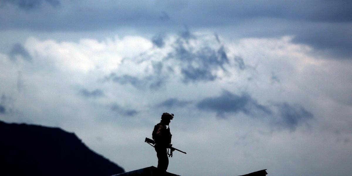 Veliteľ Talibanu potvrdil usmrtenie vodcu pri americkom nálete