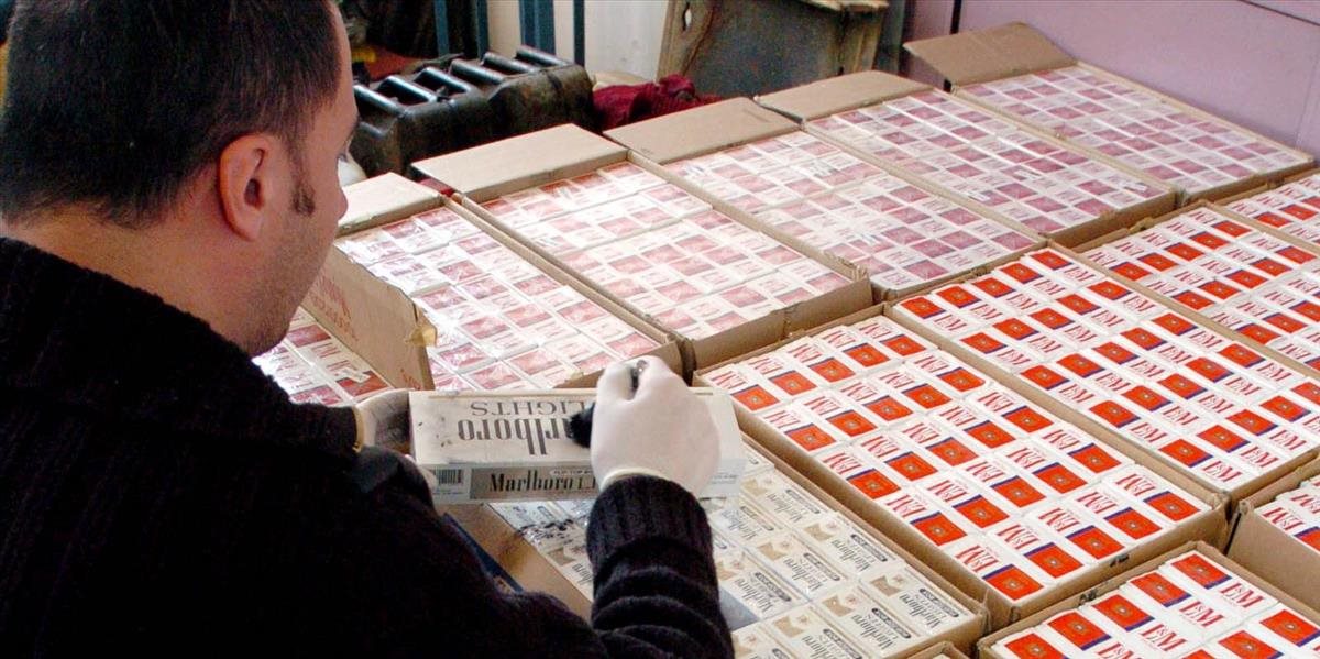 Na Ukrajine prepukol cigaretový škandál, manžel tajomníčky veľvyslanectva v SR pašoval 60.000 škatuliek