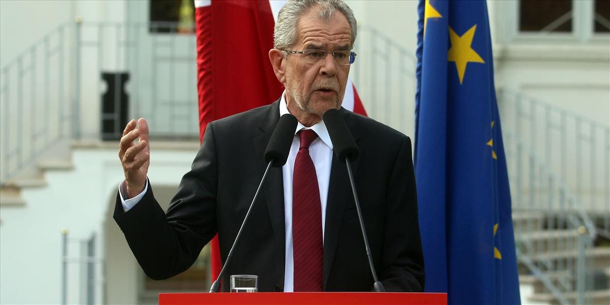 Alexander Van der Bellen sa stane 8. prezidentom Rakúska