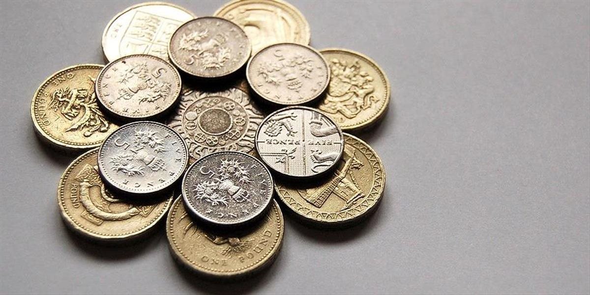 Agentúra Standard & Poor's varuje pred brexitom, ohrozí postavenie libry ako rezervnej meny