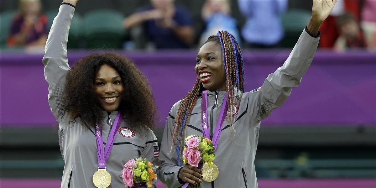 Roland Garros: Sestry Williamsové postúpili do 2. kola štvorhry