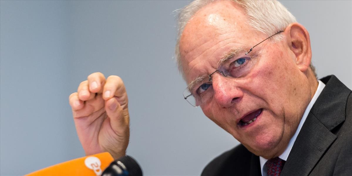 Schäuble vyvrátil obavy, platobné karty v Nemecku nenahradia bankovky