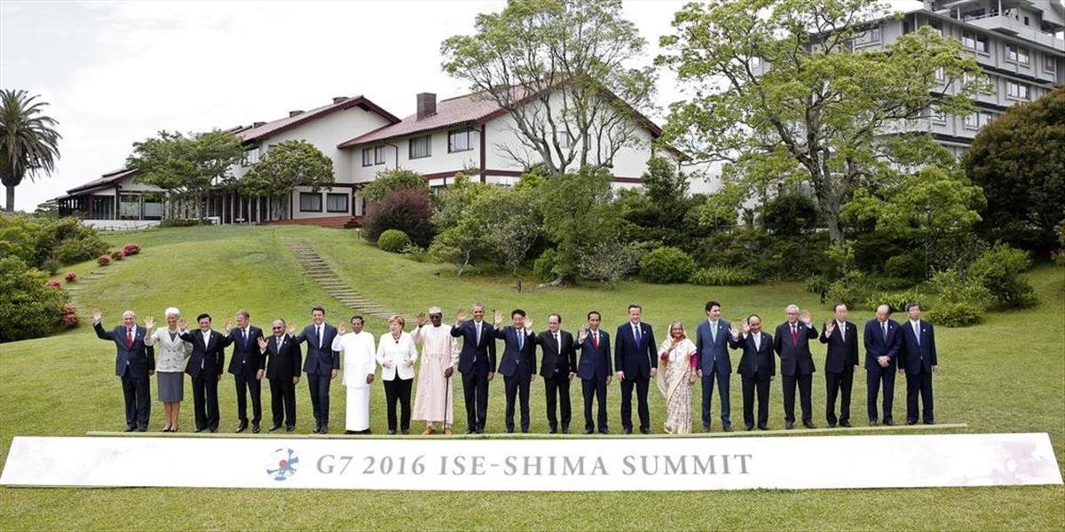 Lídri G7 vyjadrili obavy nad aktivitami v Juhočínskom mori a vyzvali na mier