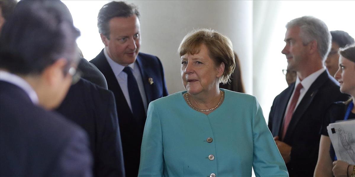 Merkelová pripúšťa zrušenie sankcií voči Rusku