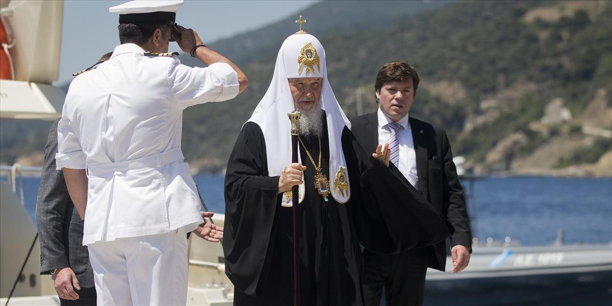 Putin sa vydal na svätú horu Athos