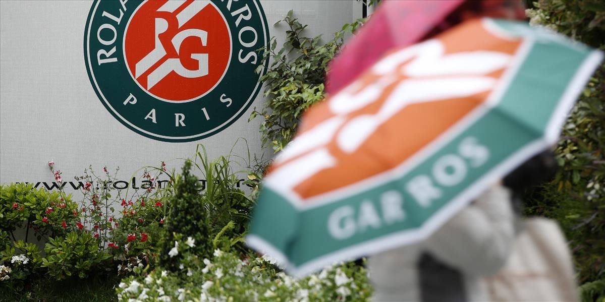 Roland Garros: Pre dážď zrušili celý pondelňajší program