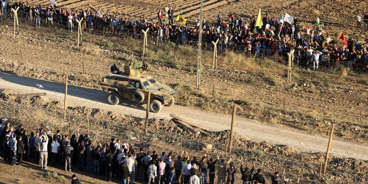 Turecko bude údajne chrániť hranicu so Sýriou robotickými zbraňovými systémami